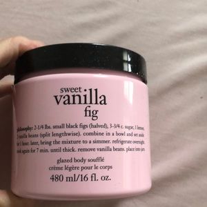 Philosophy sweet vanilla fig body soufflé 16 fl ounces never used